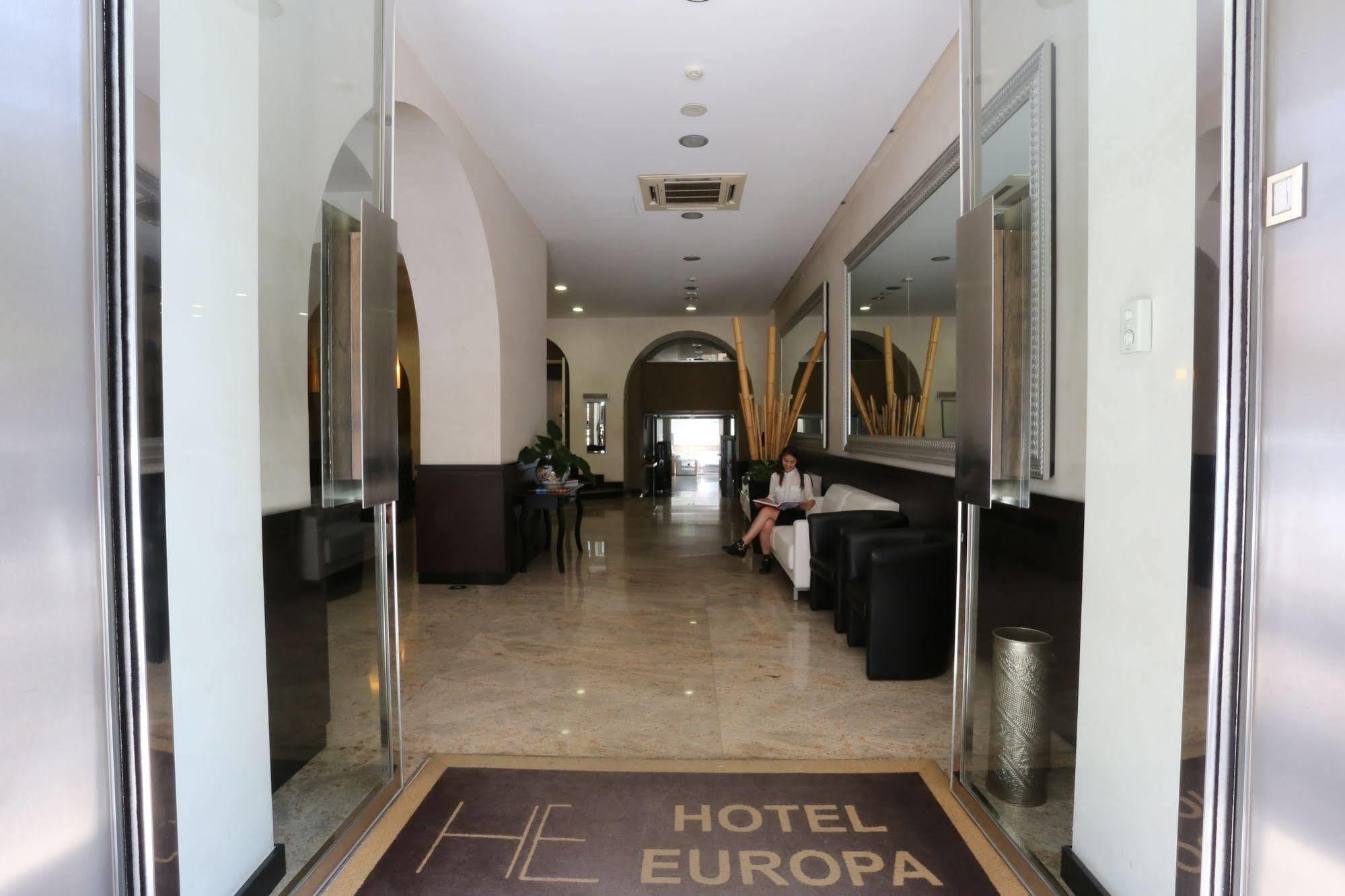 Hotel Europa ฟอจเจีย ภายนอก รูปภาพ