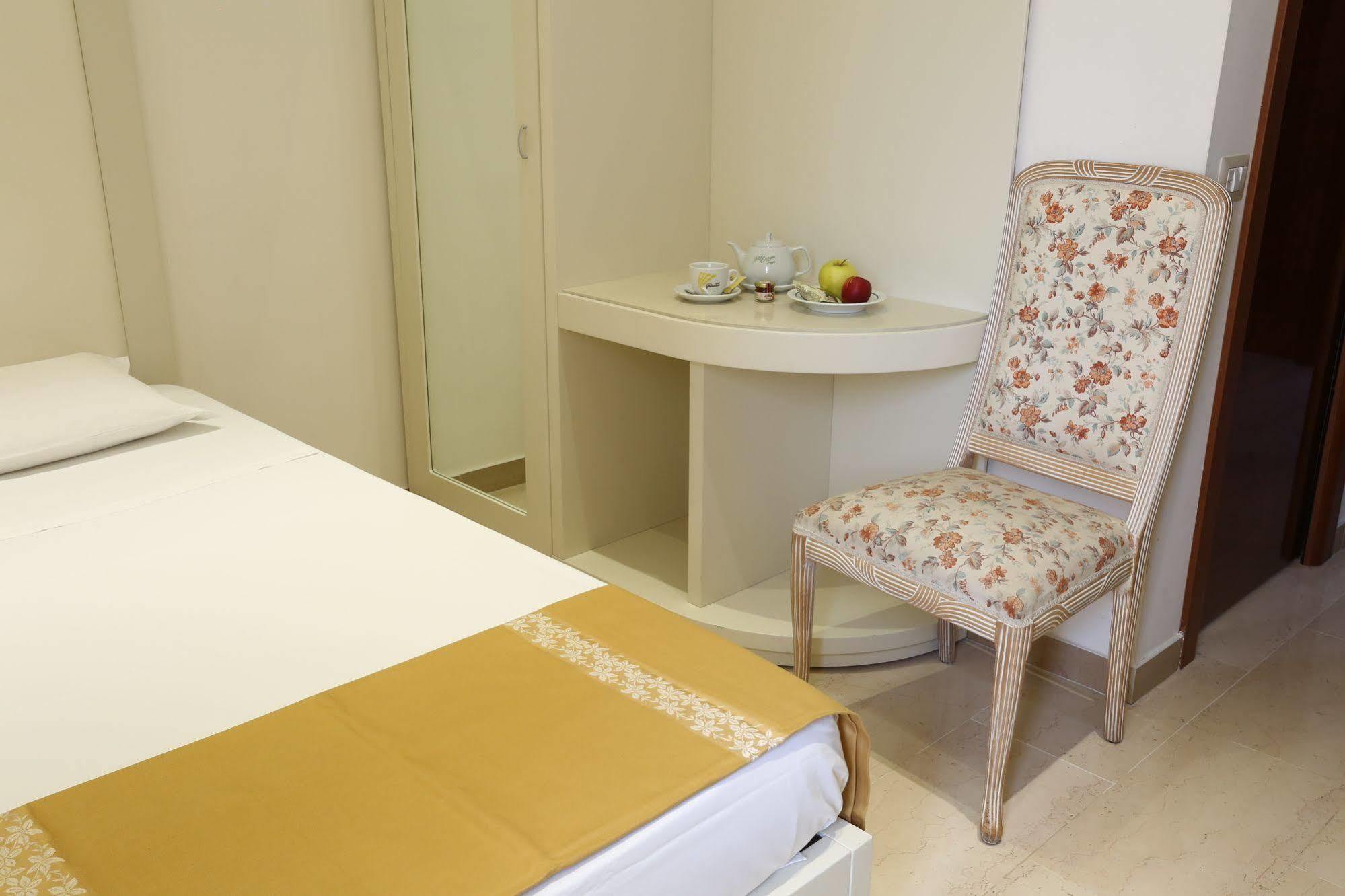 Hotel Europa ฟอจเจีย ภายนอก รูปภาพ